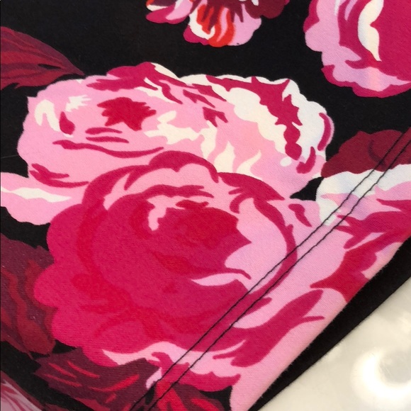 Cache Sheath/Bodycon Dress - Picture 7 of 7